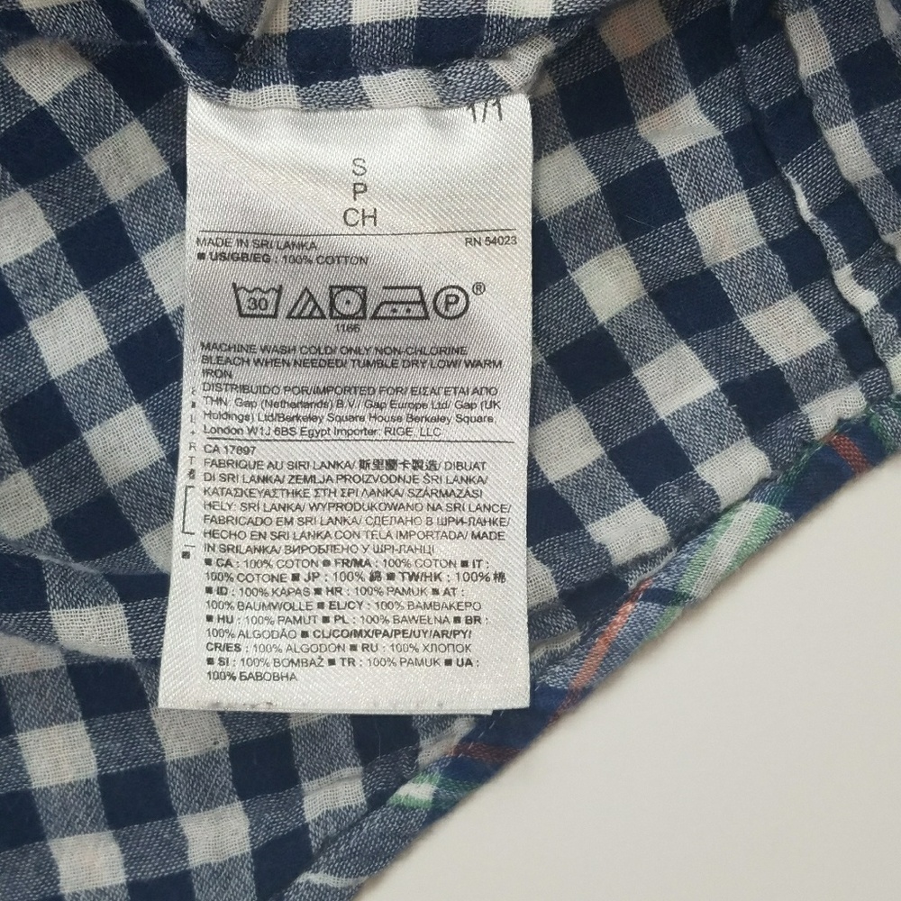 [Banana Republic] Soft Wash BF Plaid Button up - Picture 2 of 5